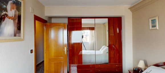 3 bedrooms Apartment in Valencia, Spain No. 172619 8