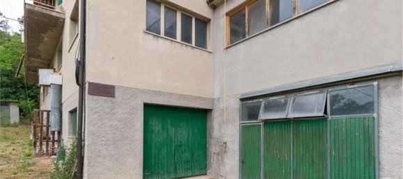 Casa de 21 divisão em Urbino, Italy N.º 289752 30