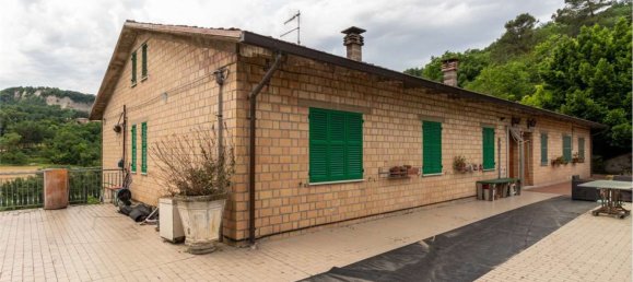 Casa de 21 divisão em Urbino, Italy N.º 289752 4