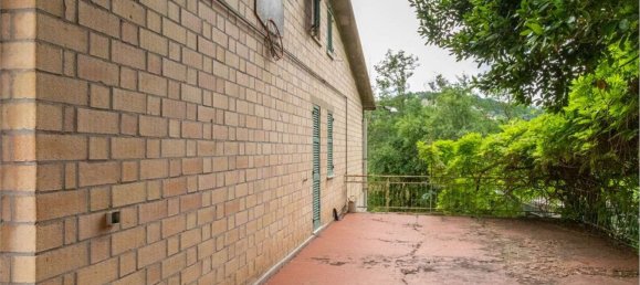 Casa de 21 divisão em Urbino, Italy N.º 289752 23