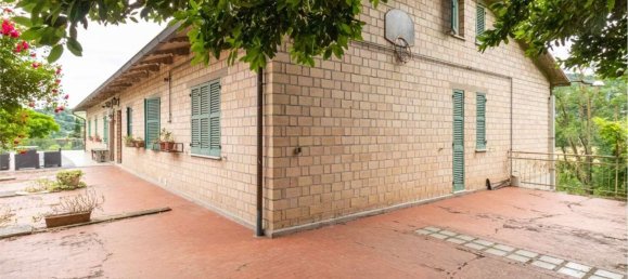 Casa de 21 divisão em Urbino, Italy N.º 289752 20