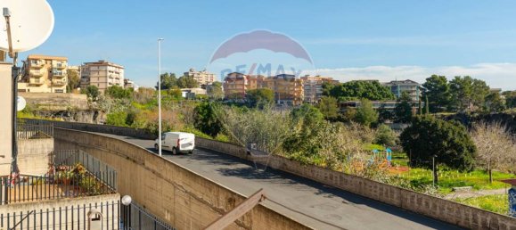 Apartamento de 2 dormitorios en Catania, Italy No. 87985 36