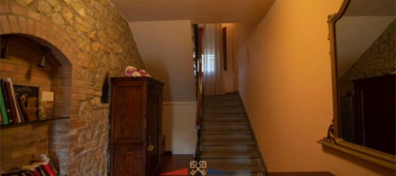 10 rooms Apartment in San Gimignano, Italy No. 134998 11