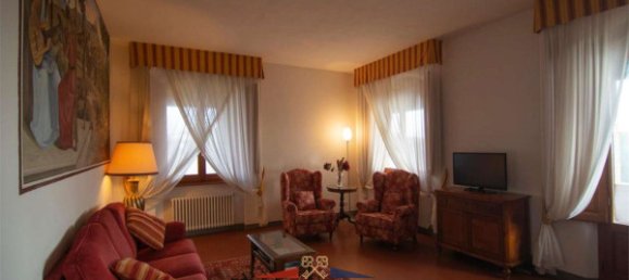 10 rooms Apartment in San Gimignano, Italy No. 134998 14