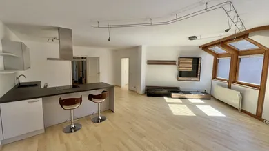 3-salle Appartement à Modling, Austria No. 230139