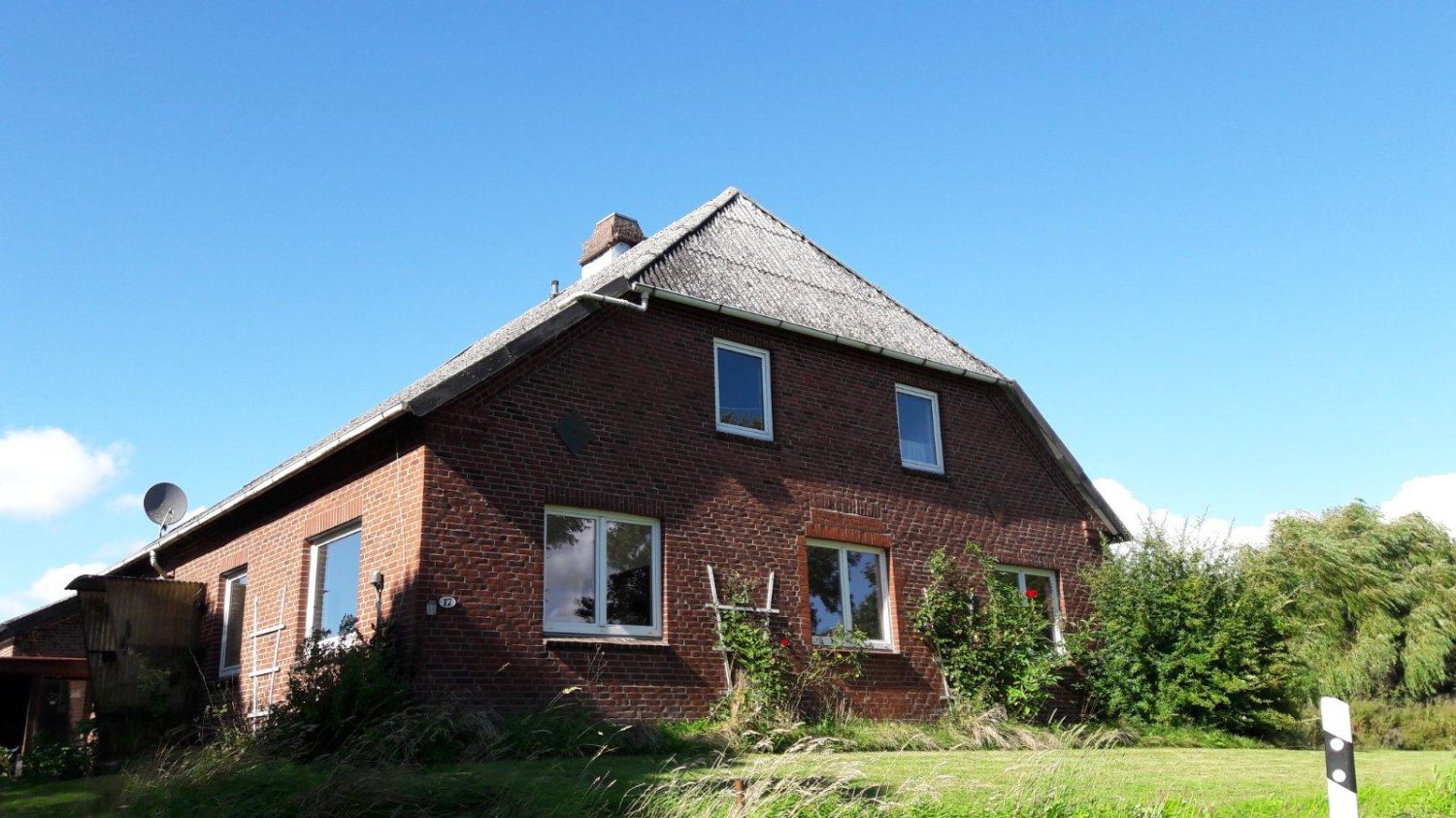 5 rooms Farm in Steinburg, Germany No. 297048