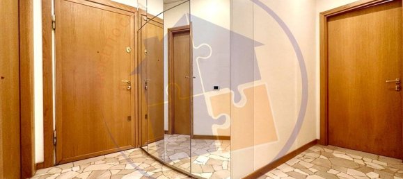 3 bedrooms Apartment in Milan, Italy No. 379151 16