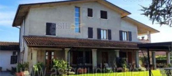 7-salle Appartement à Gottolengo, Italy No. 183994 2