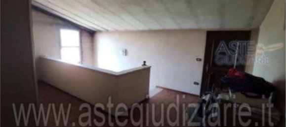 7-salle Appartement à Gottolengo, Italy No. 183994 15