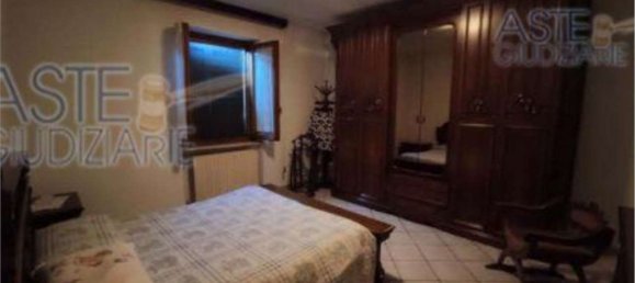 7-salle Appartement à Gottolengo, Italy No. 183994 11