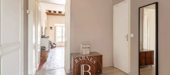 2 bedrooms Apartment in Versailles, France No. 168086 3