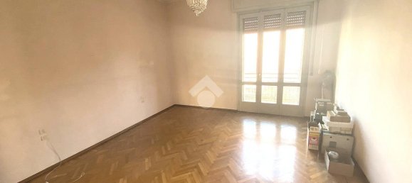 10-Zimmer Haus in Samarate, Italy, Nr. 121958 10