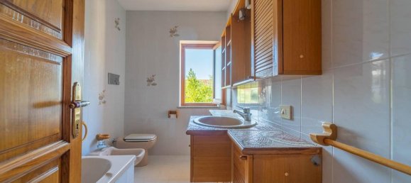 11-Zimmer Haus in Olbia, Italy, Nr. 147798 16