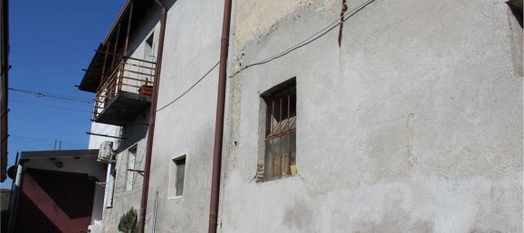 5 rooms House in Vertemate con Minoprio, Italy No. 333665 11