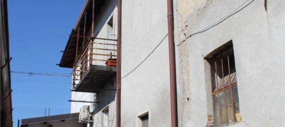 5 rooms House in Vertemate con Minoprio, Italy No. 333665 6