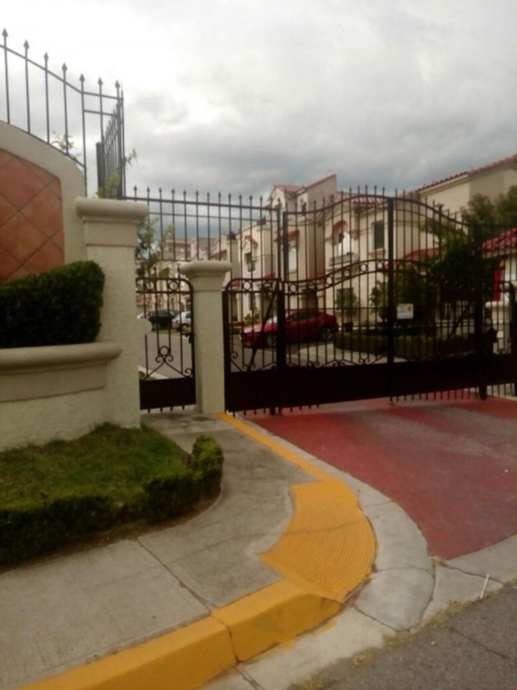 3 chambres Maison à Cuautitlan Izcalli, Mexico No. 220977