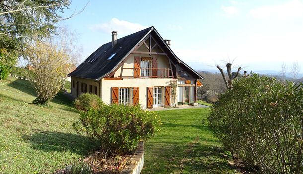 4 bedrooms House in Aubertin, France No. 100388