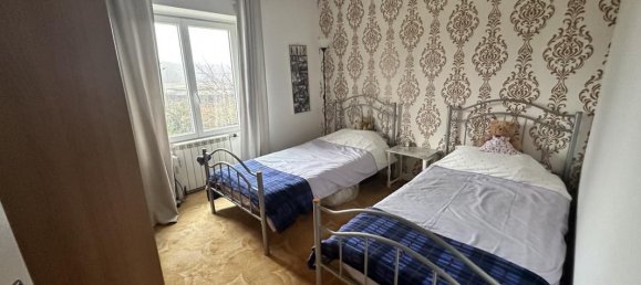 Casa de 6 dormitorios en Bazaiges, France No. 79215 8