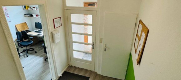 7 rooms Townhouse in Bremen, Germany No. 356499 2