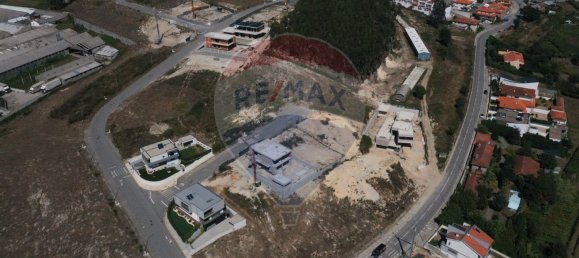 1086m² Land in Lousada, Portugal No. 62413 9