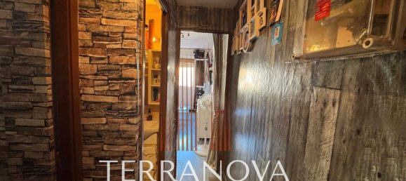 2 bedrooms Apartment in L'Hospitalet de Llobregat, Spain No. 155929 6