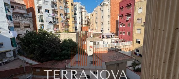 2 bedrooms Apartment in L'Hospitalet de Llobregat, Spain No. 155929 14