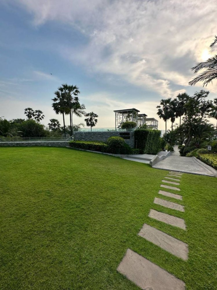 Condominio de 2 dormitorios en The Palm Wongamat Beach Pattaya, Thailand No. 33407