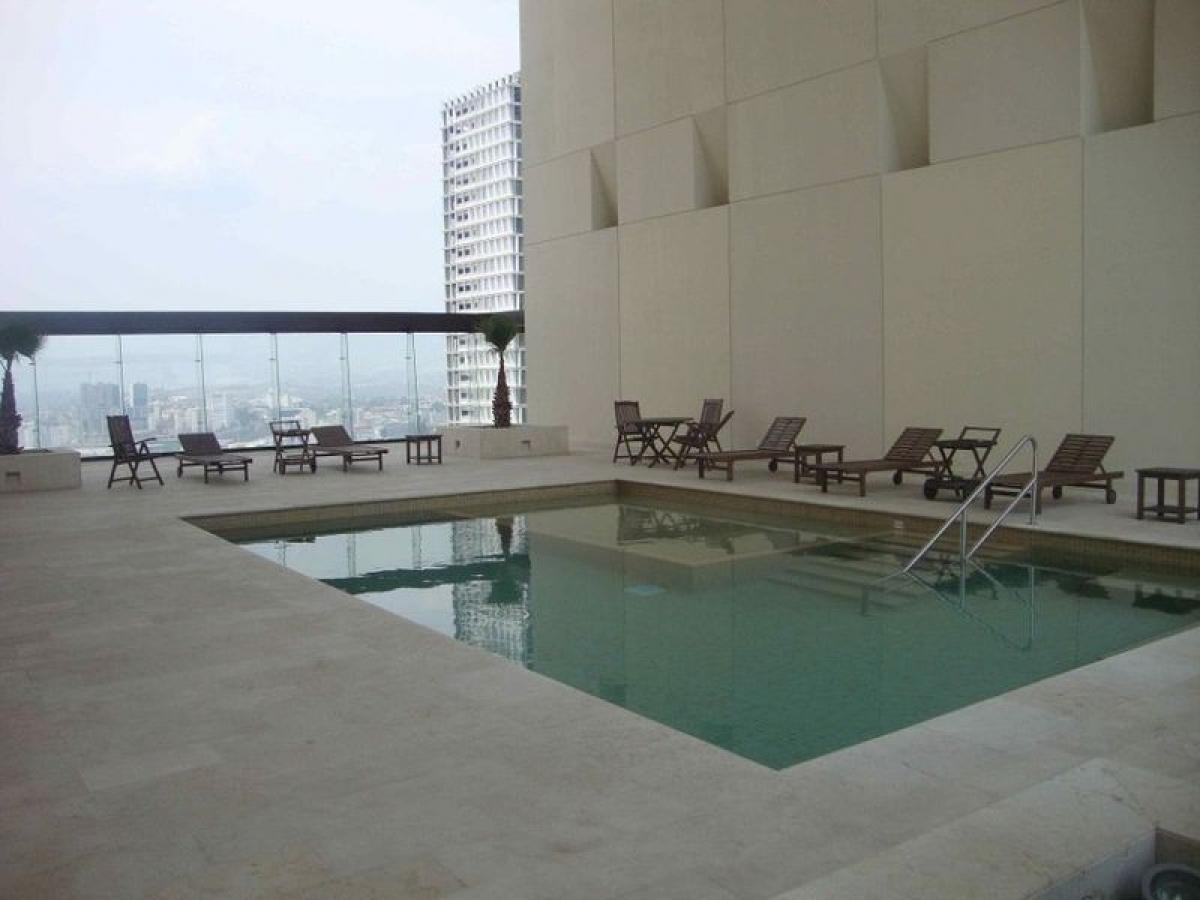 Квартира с 3 спальнями в Мехикали, Мексика № 186932