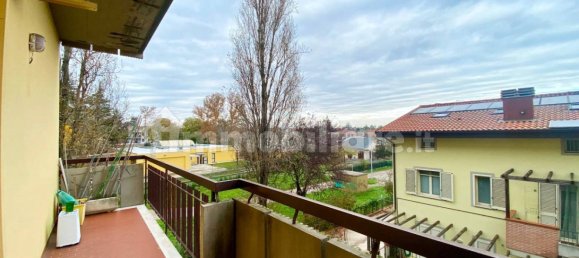 Apartamento de 3 dormitorios en Forlì, Italy No. 70237 14