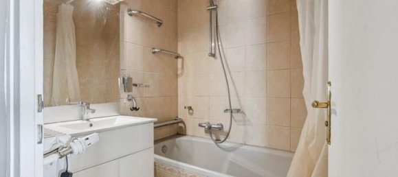 2 bedrooms Apartment in Annemasse, France No. 303822 15