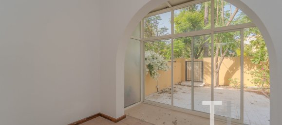 Таунхаус с 2 спальнями в Арабиан Ранчес, ОАЭ № 28525 12