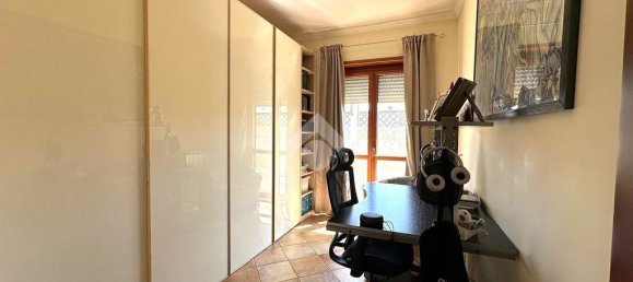 3 Schlafzimmer Penthouse in Rome, Italy, Nr. 46864 12