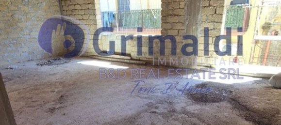 Bâtiment à Bagheria, Italy 600m² No. 325713 5