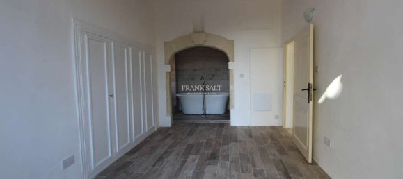 Casa de 3 dormitorios en Naxxar, Malta No. 4023 9