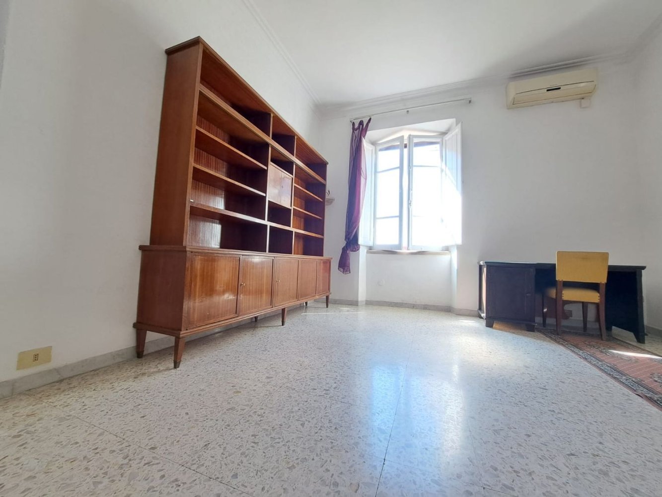3-Zimmer Wohnung in Rome, Italy, Nr. 294017