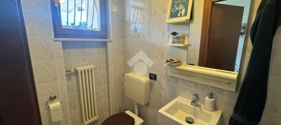 3 Schlafzimmer Haus in Torrebelvicino, Italy, Nr. 353949 11