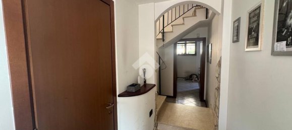 3 Schlafzimmer Haus in Torrebelvicino, Italy, Nr. 353949 3