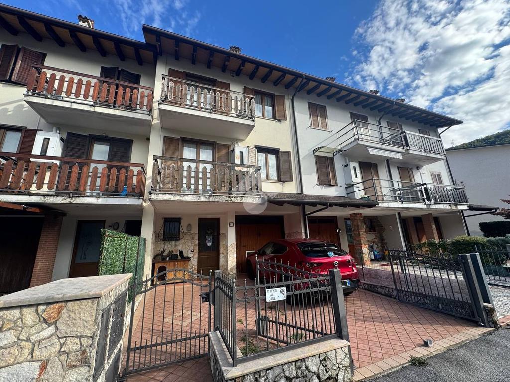 3 Schlafzimmer Haus in Torrebelvicino, Italy, Nr. 353949