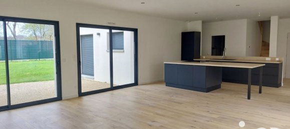 4 bedrooms House in Seine-et-Marne, France No. 319467 4