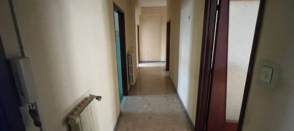 3غرفة شقة في Santa Maria Capua Vetere, Italy رقم 80084 26