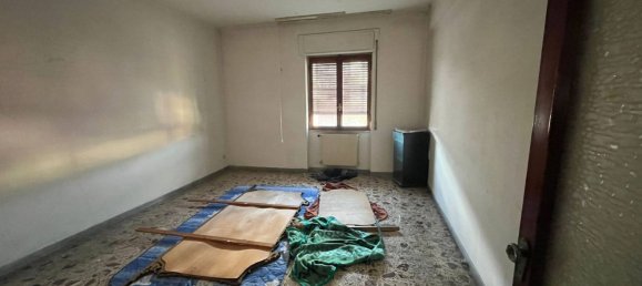 3غرفة شقة في Santa Maria Capua Vetere, Italy رقم 80084 4