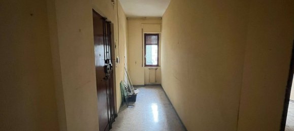 3غرفة شقة في Santa Maria Capua Vetere, Italy رقم 80084 2