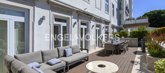 5 غرف نوم منزل ذو طابقين في Lisbon, Portugal رقم 105226 44