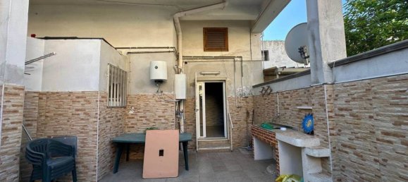 1 Schlafzimmer Wohnung in Taranto, Italy, Nr. 343125 9