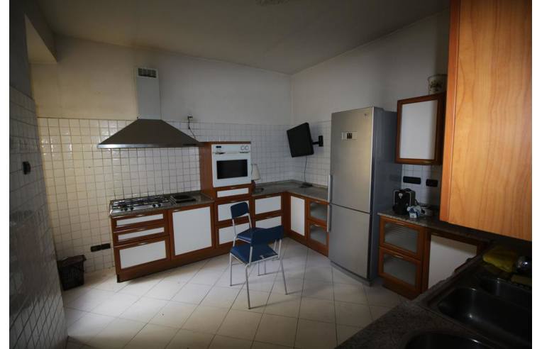 3 bedrooms Apartment in Rome, Italy No. 254041