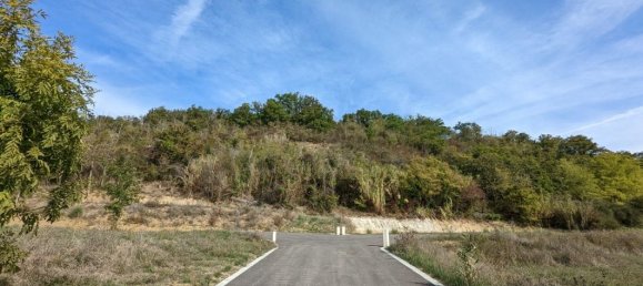  Land in Haute-Garonne, France No. 284847 4