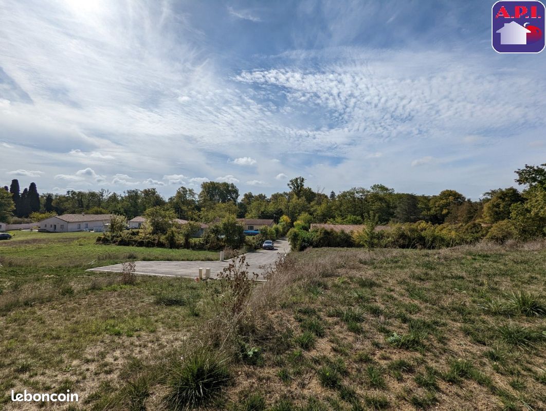  Land in Haute-Garonne, France No. 284847