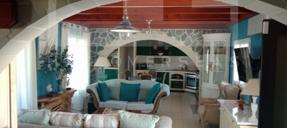 4 bedrooms Villa in Crete, Greece No. 319 4