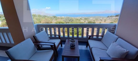 4 bedrooms Villa in Crete, Greece No. 319 17