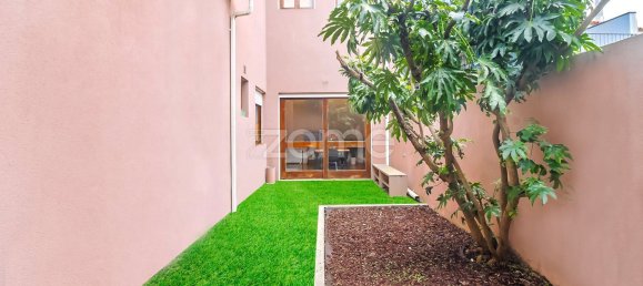 5 bedrooms House in Porto, Portugal No. 103716 16